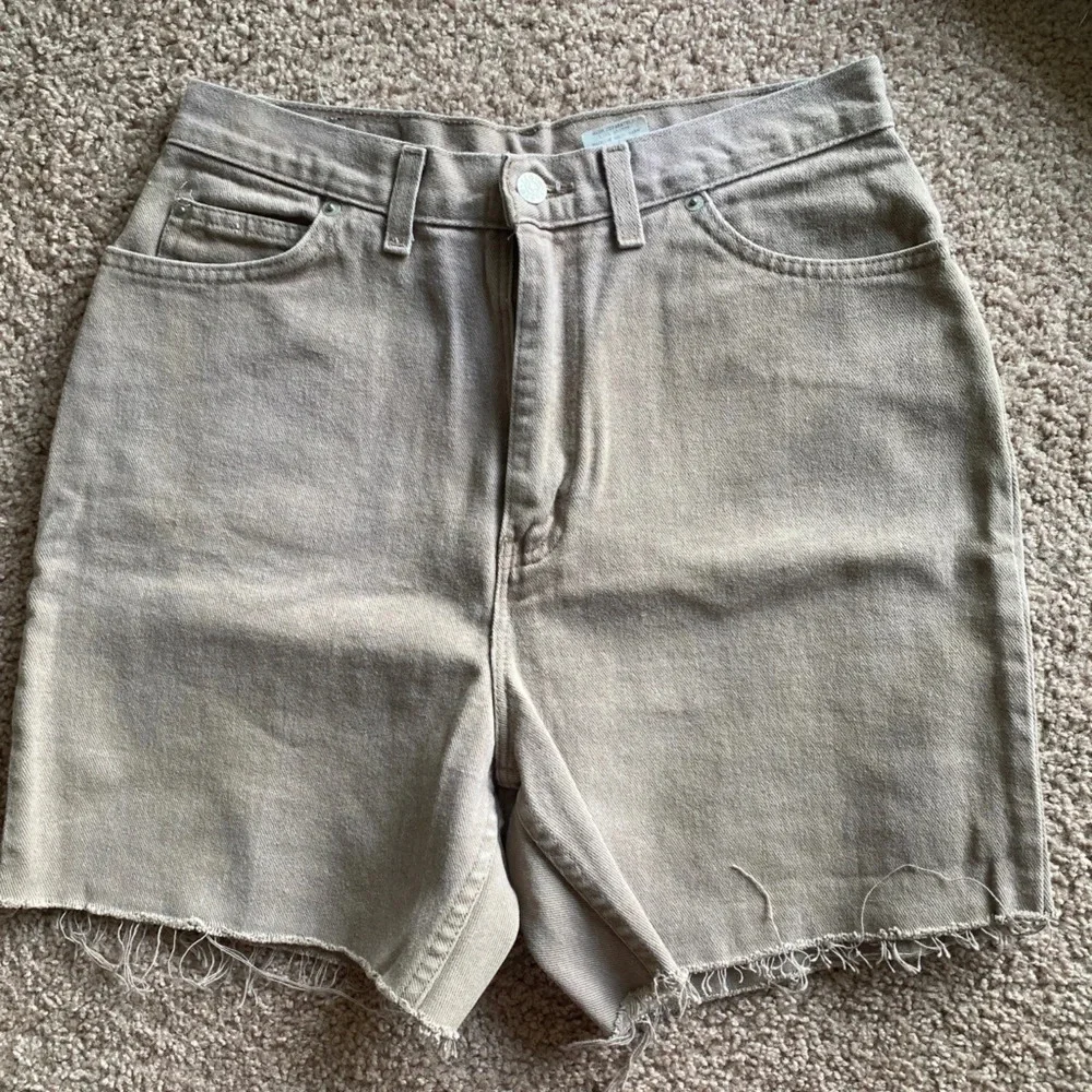 Brown Vintage Faded Glory Brown Tan Denim Shorts - size 12 - Picture 3 of 5